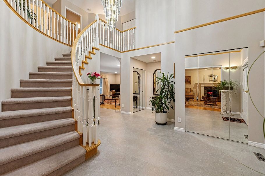 5707 Nancy Greene Way North Vancouver, BC - 4