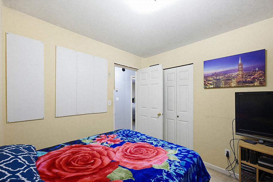 557 E 44th Avenue Vancouver, BC - 23