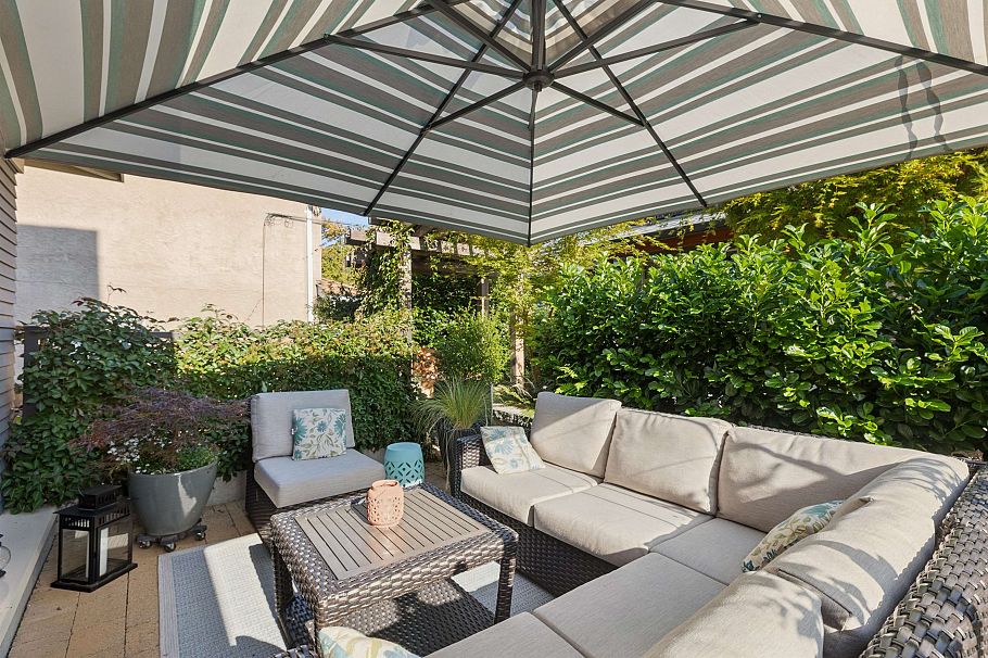 1 244 E 5th Street North Vancouver, BC - 33