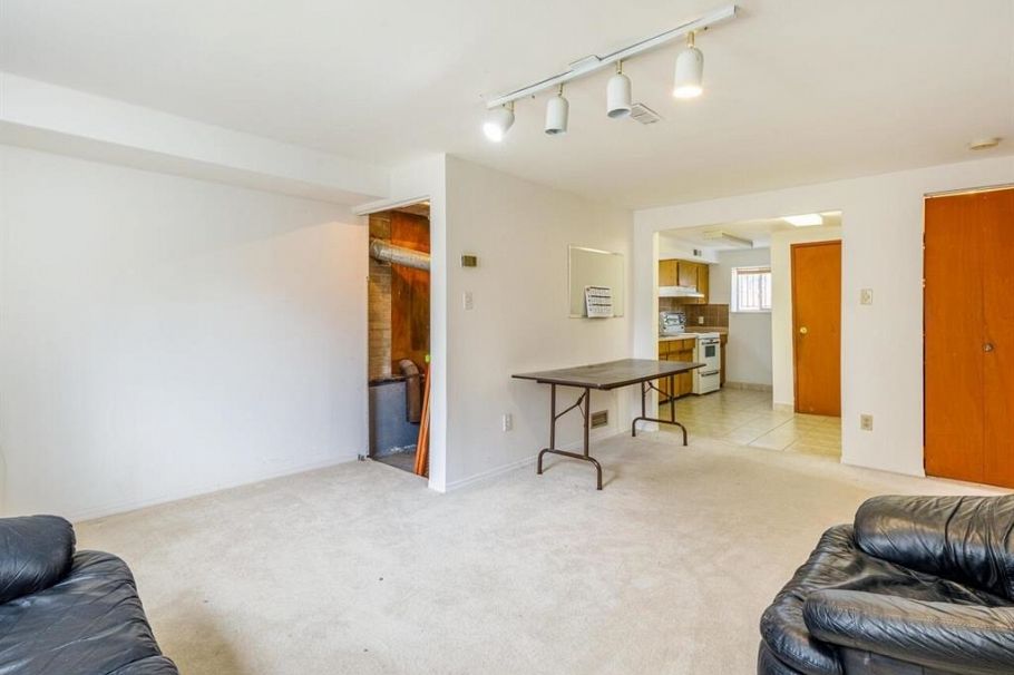 3687 E 26th Avenue Vancouver, BC - 7