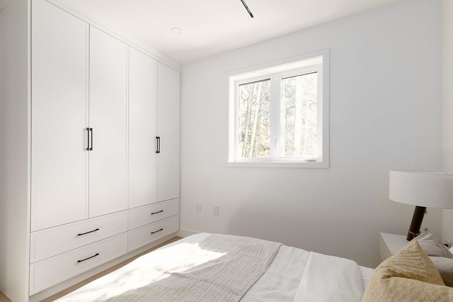 1 5969 Granville Street Vancouver, BC - 9