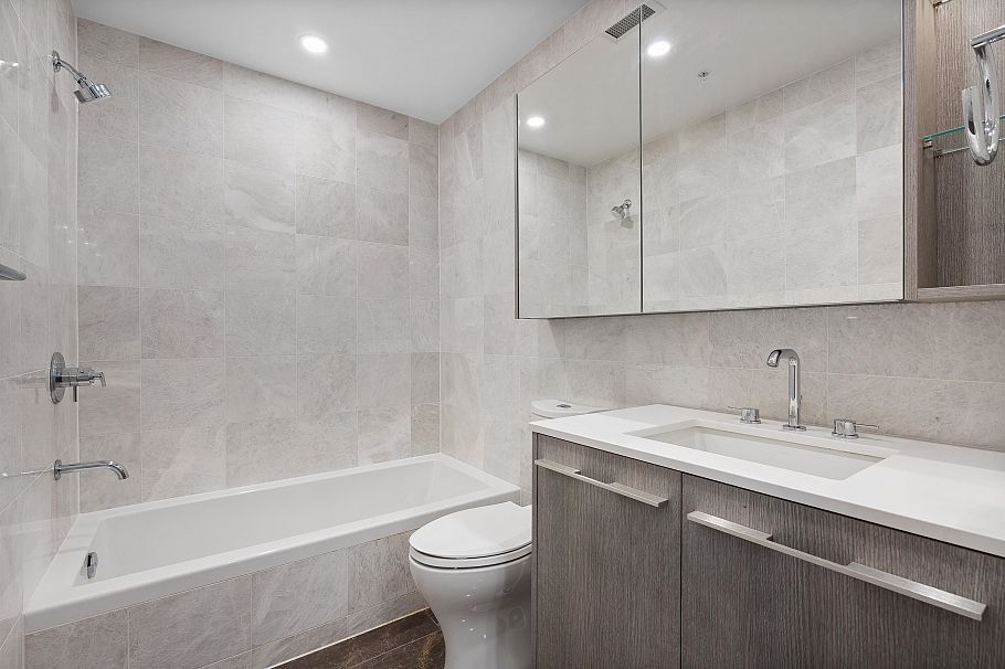 302 4908 Cambie Street Vancouver, BC - 30