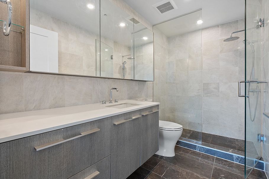 302 4908 Cambie Street Vancouver, BC - 26