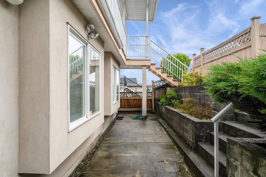 3632 E 28th Avenue Vancouver, BC - 28