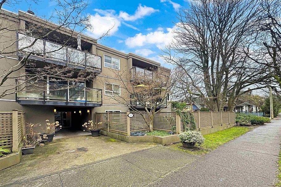 205 111 W 10th Avenue Vancouver, BC - 18