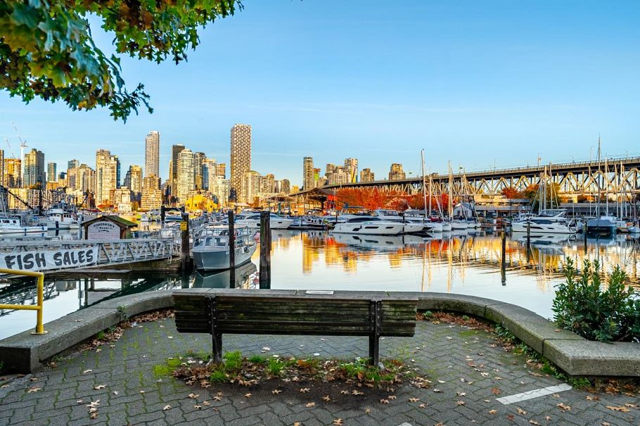 204 1551 Mariner Walk Vancouver, BC - 33