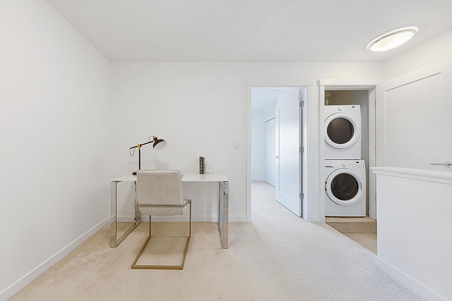 2763 Duke Street Vancouver, BC - 12