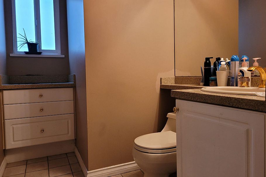 3596 Turner Street Vancouver, BC - 9