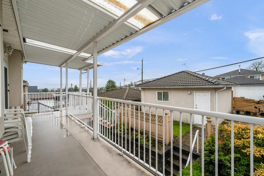 3632 E 28th Avenue Vancouver, BC - 26