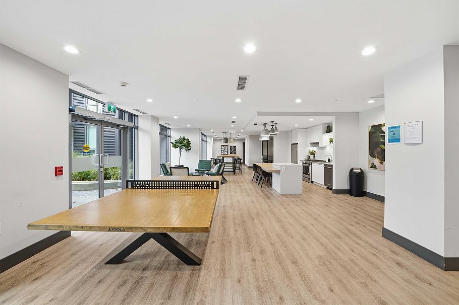 115 3430 E Kent Avenue South Avenue Vancouver, BC - 25