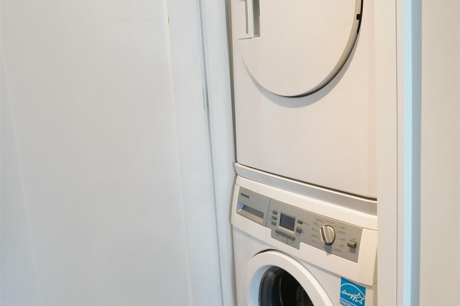 1103 1221 Bidwell Street Vancouver, BC - 12