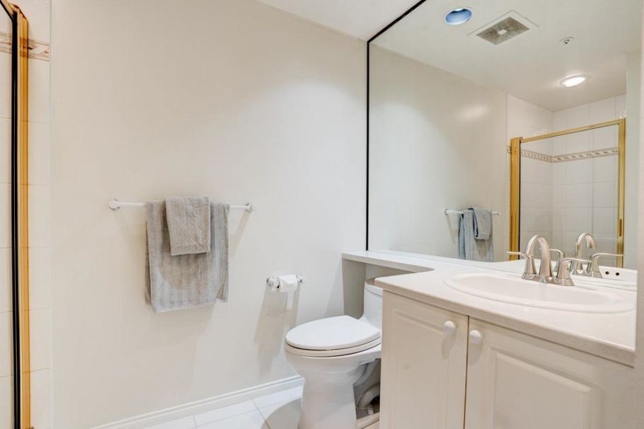 301 5775 Hampton Place Vancouver, BC - 20