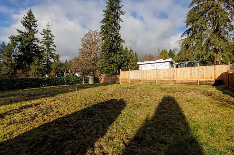 1510 Dovercourt Road North Vancouver, BC - 29