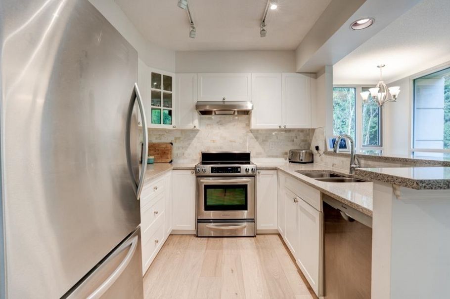 301 5775 Hampton Place Vancouver, BC - 13