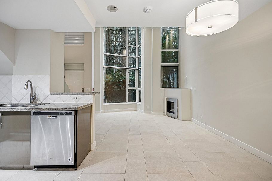 621 Jervis Street Vancouver, BC - 9