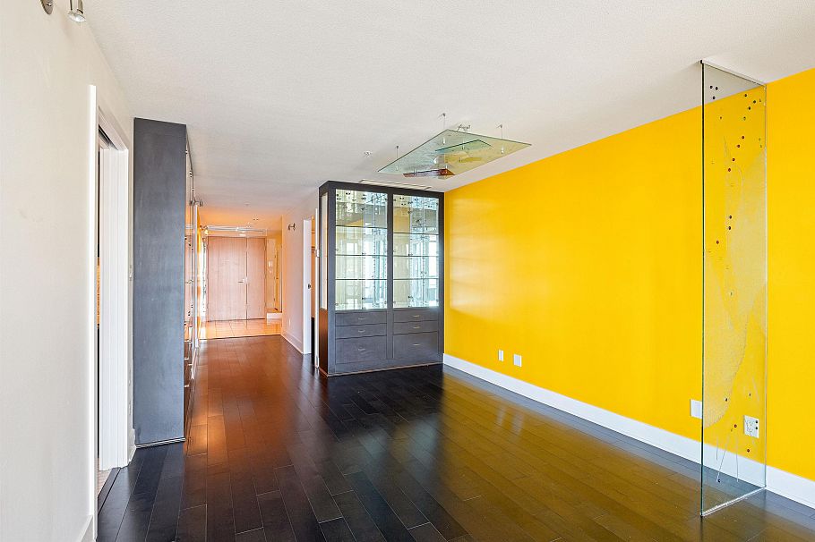 1002 499 Broughton Street Vancouver, BC - 17