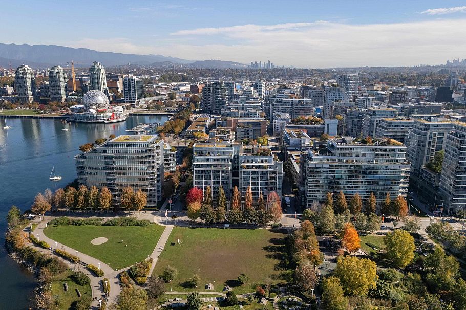 805 1616 Columbia Street Vancouver, BC - 34