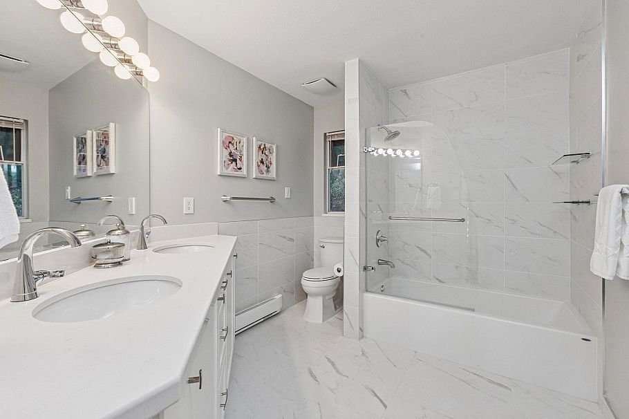 5707 Nancy Greene Way North Vancouver, BC - 32