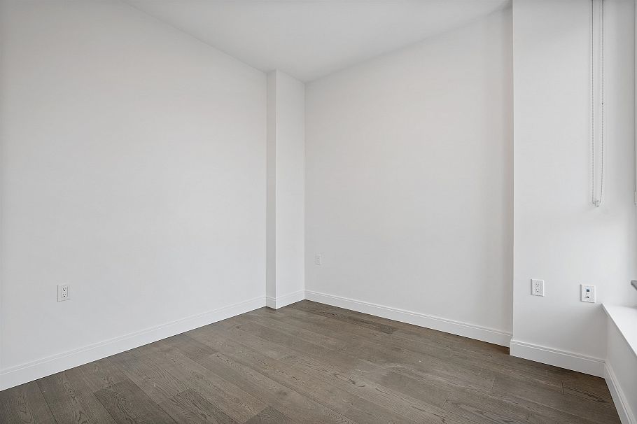 302 4908 Cambie Street Vancouver, BC - 29