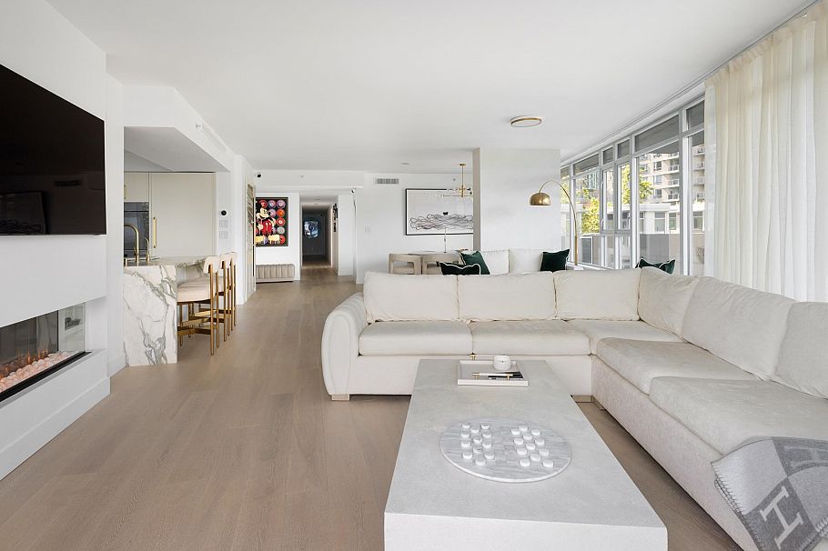 301 1233 W Cordova Street Vancouver, BC - 13