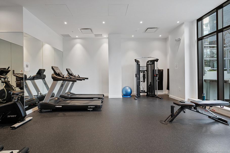 302 4908 Cambie Street Vancouver, BC - 37