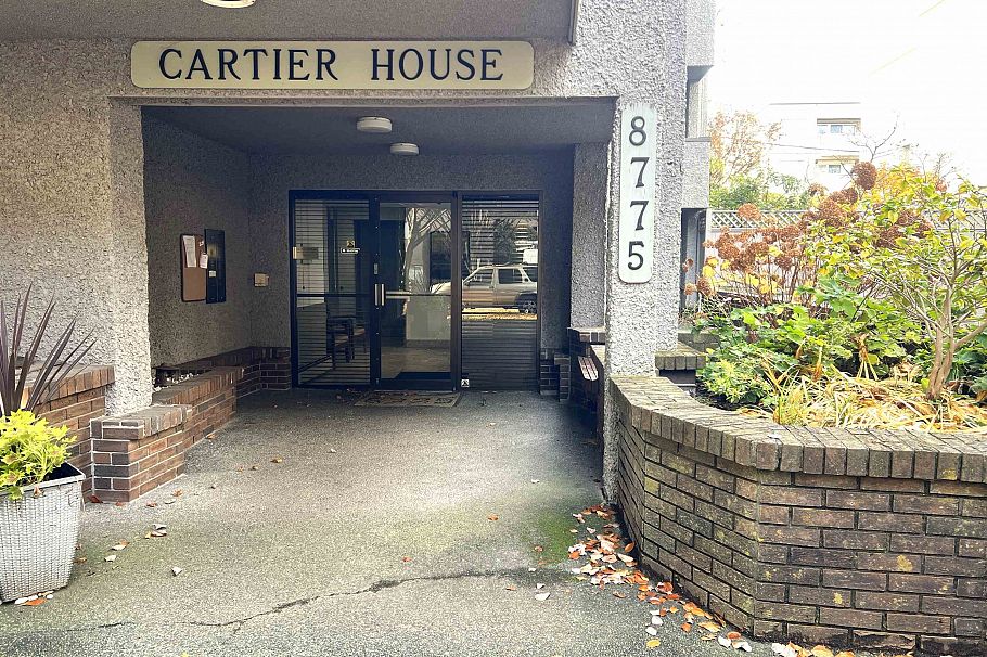 104 8775 Cartier Street Vancouver, BC - 3
