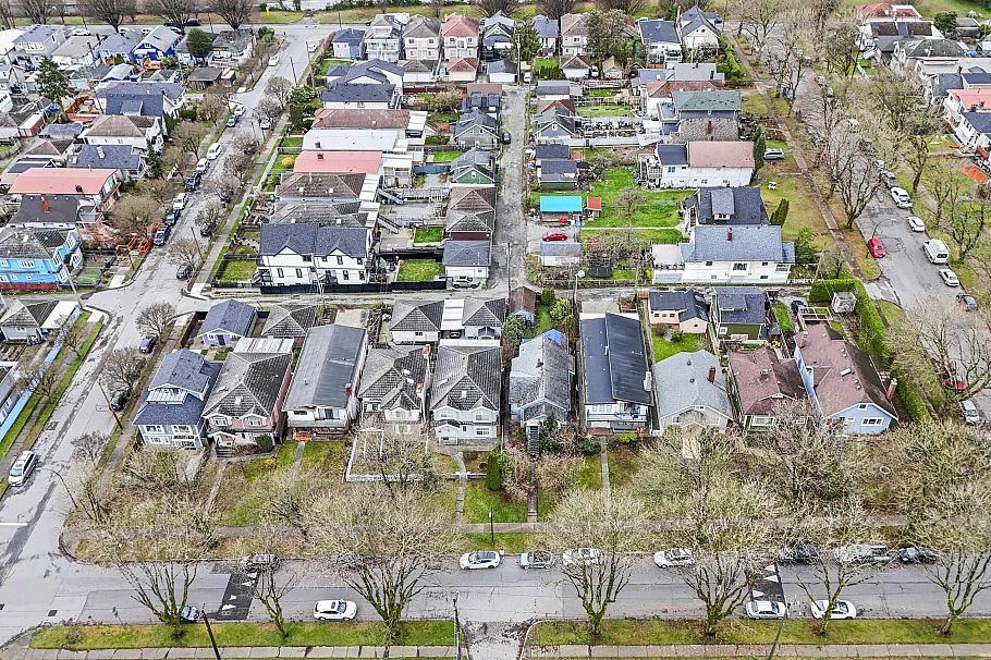 545 Skeena Street Vancouver, BC - 35