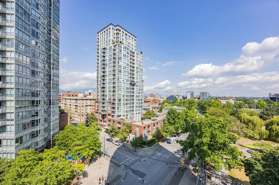 907 58 Keefer Place Vancouver, BC - 12