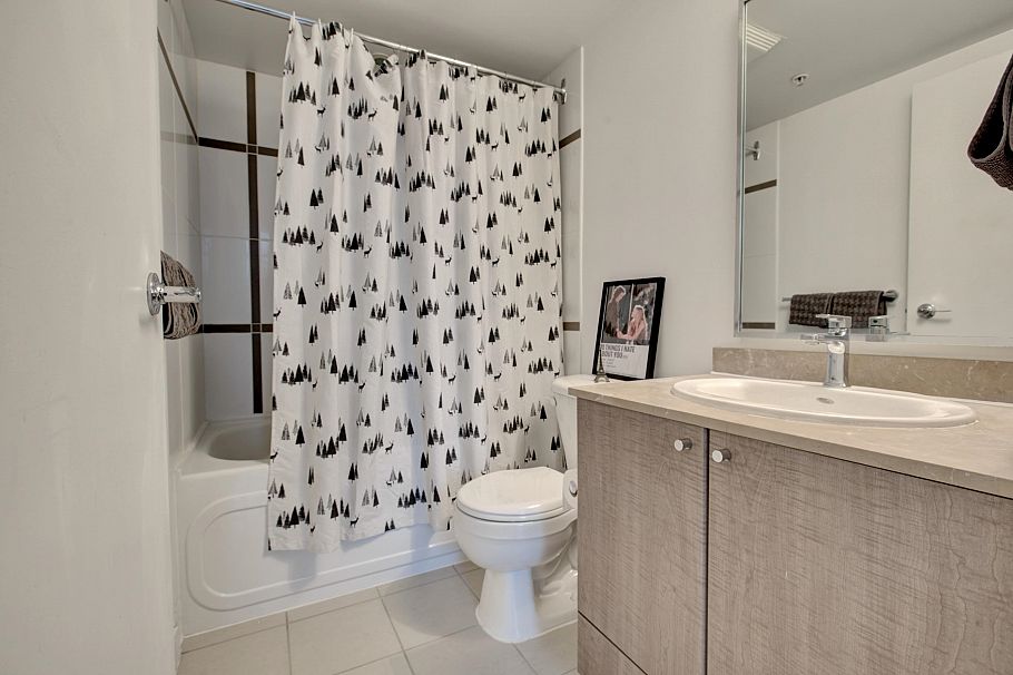 1505 610 Granville Street Vancouver, BC - 31