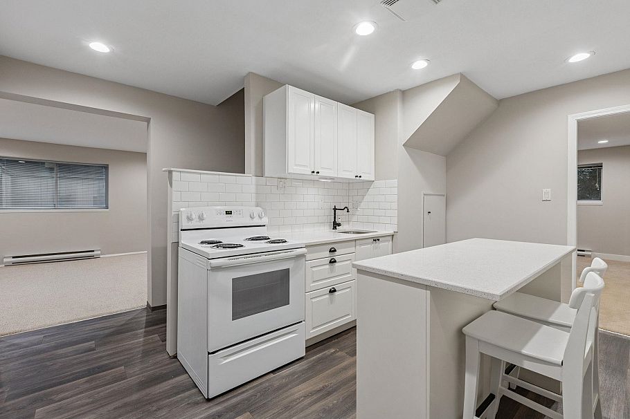 5707 Nancy Greene Way North Vancouver, BC - 36