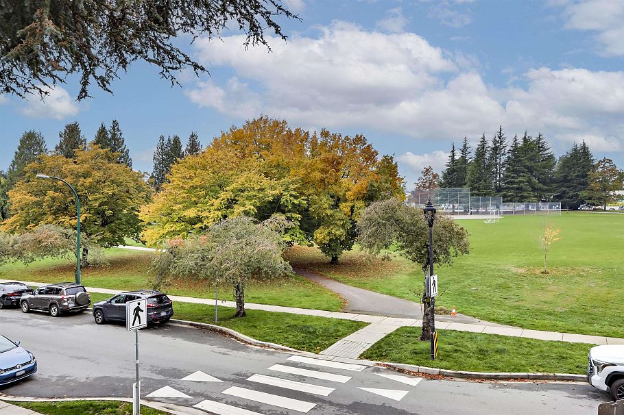 6342 Ash Street Vancouver, BC - 36