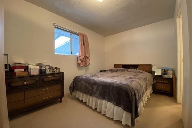 6828 Inverness Street Vancouver, BC - 11