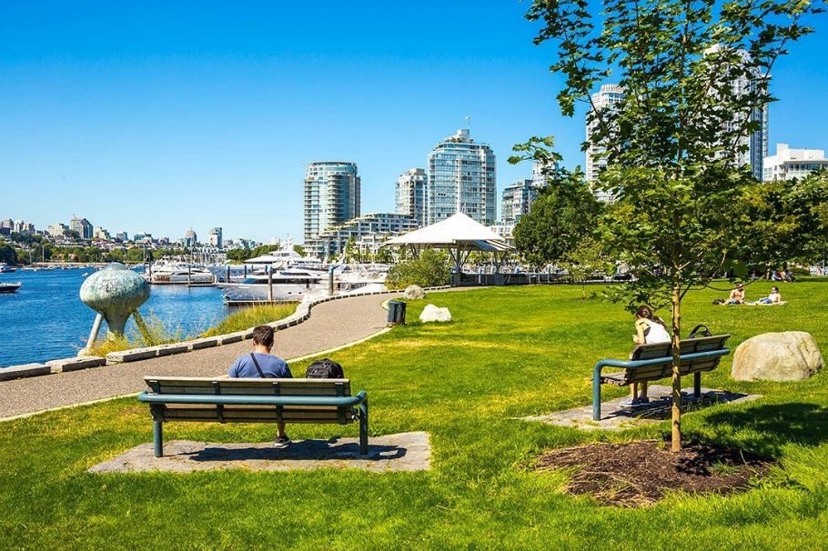 2105 193 Aquarius Mews Vancouver, BC - 31