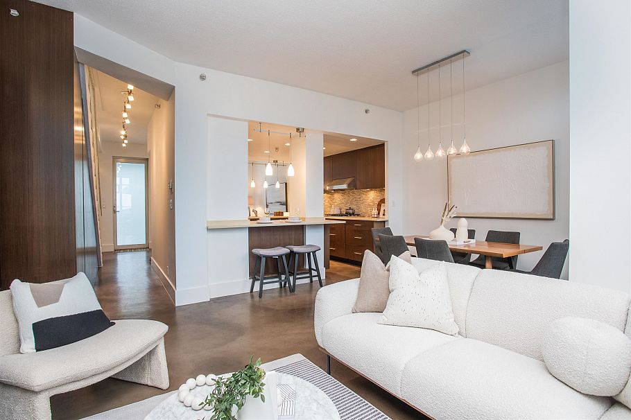 THA 1199 Marinaside Crescent Vancouver, BC - 6