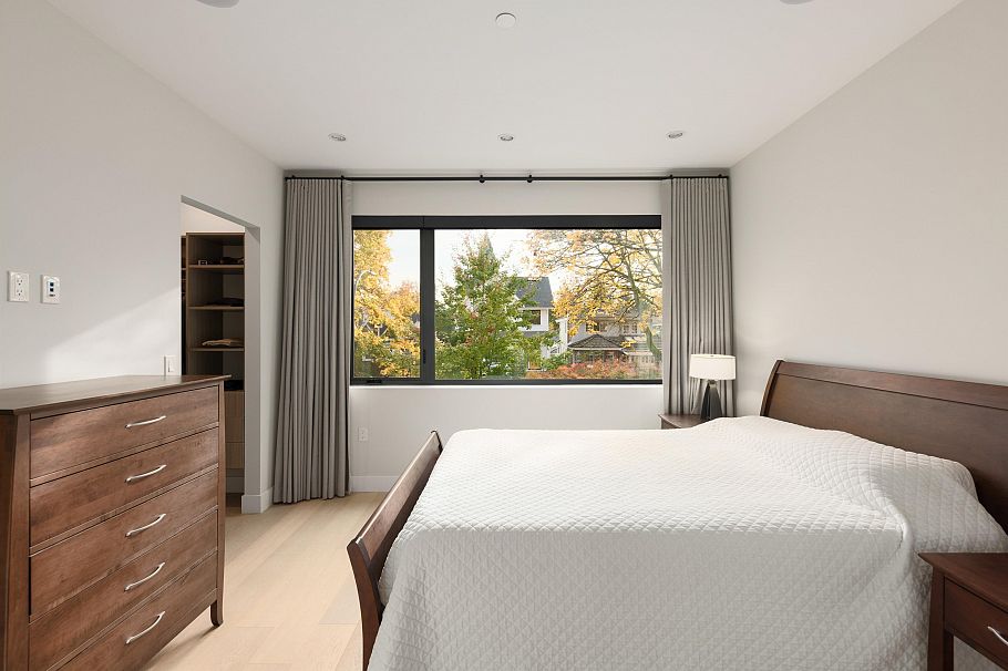 2939 W 15th Avenue Vancouver, BC - 20