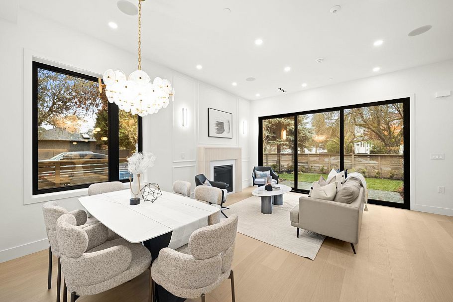 1095 E 14th Avenue Vancouver, BC - 7