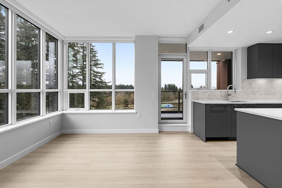 708 5380 Crooked Branch Road Vancouver, BC - 2