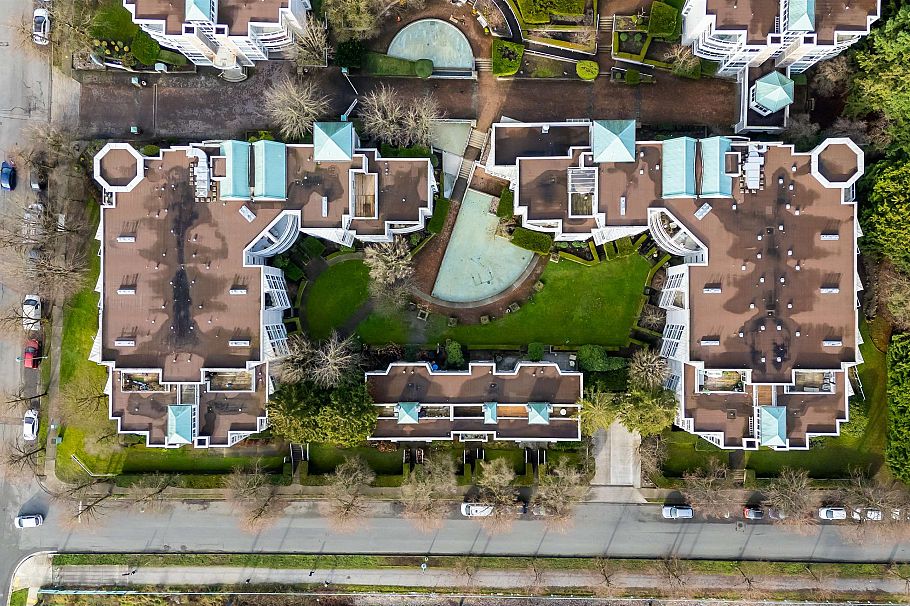 407 8460 Jellicoe Street Vancouver, BC - 29