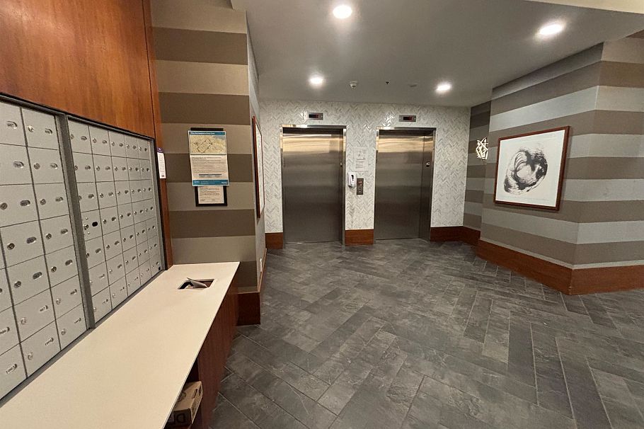 703 1238 Burrard Street Vancouver, BC - 21