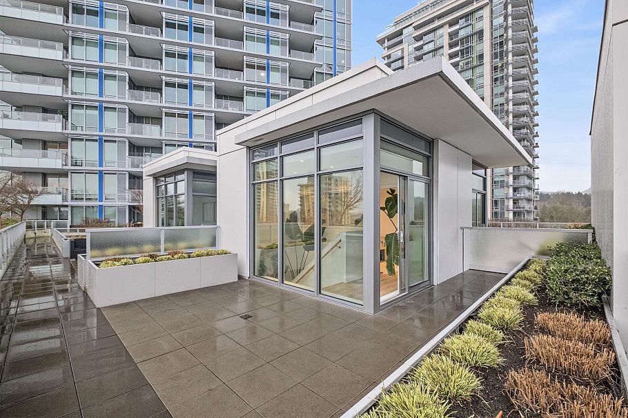 611 1500 Fern Street North Vancouver, BC - 20