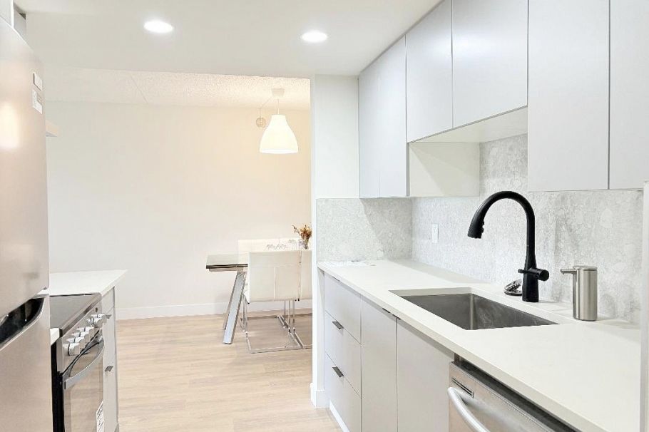 1006 4194 Maywood Street Burnaby, BC - 8