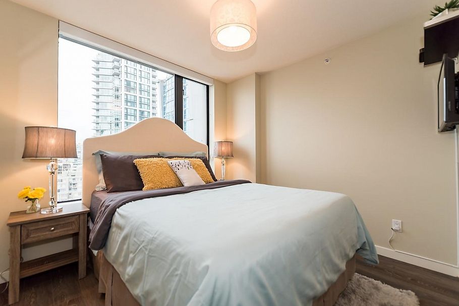 1801 1295 Richards Street Vancouver, BC - 12