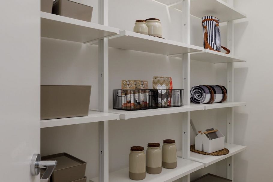 308 2450 Garden Drive Vancouver, BC - 16