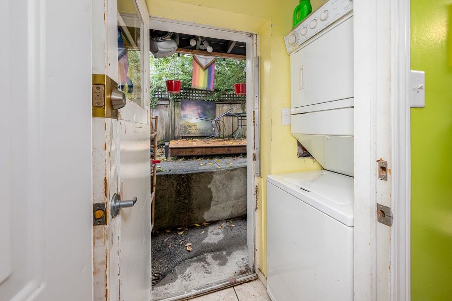 470 W 46th Avenue Vancouver, BC - 23