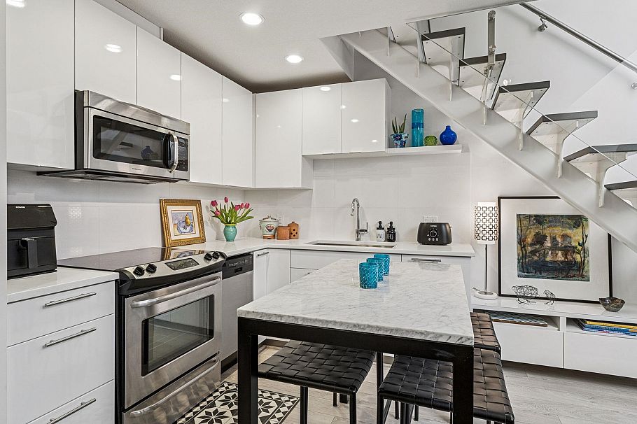 603 733 W 3rd Street North Vancouver, BC - 12