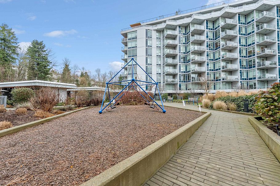 808 3557 Sawmill Crescent Vancouver, BC - 37