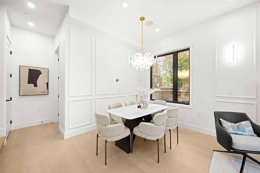 1095 E 14th Avenue Vancouver, BC - 6