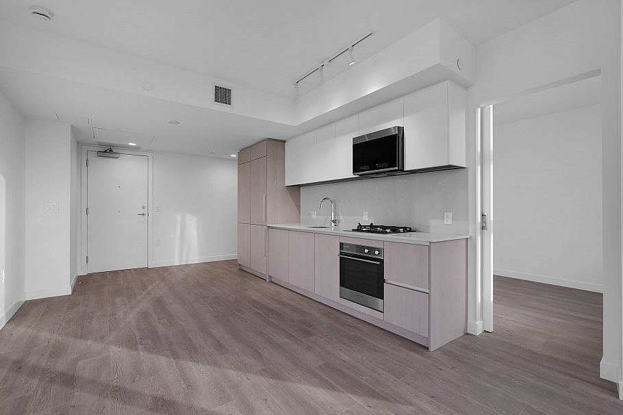 2406 5685 Halley Avenue Burnaby, BC - 7