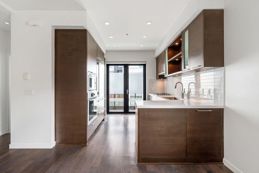 6342 Ash Street Vancouver, BC - 11