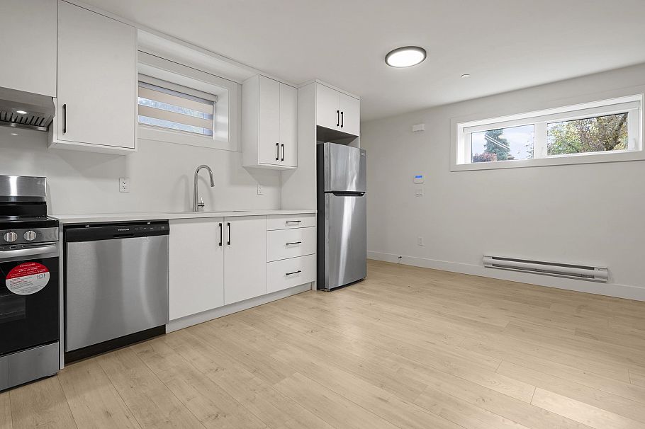 5528 Balaclava Street Vancouver, BC - 28